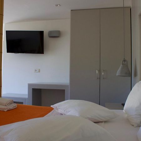 Makris Yialos Apartments ลาสซี ภายนอก รูปภาพ