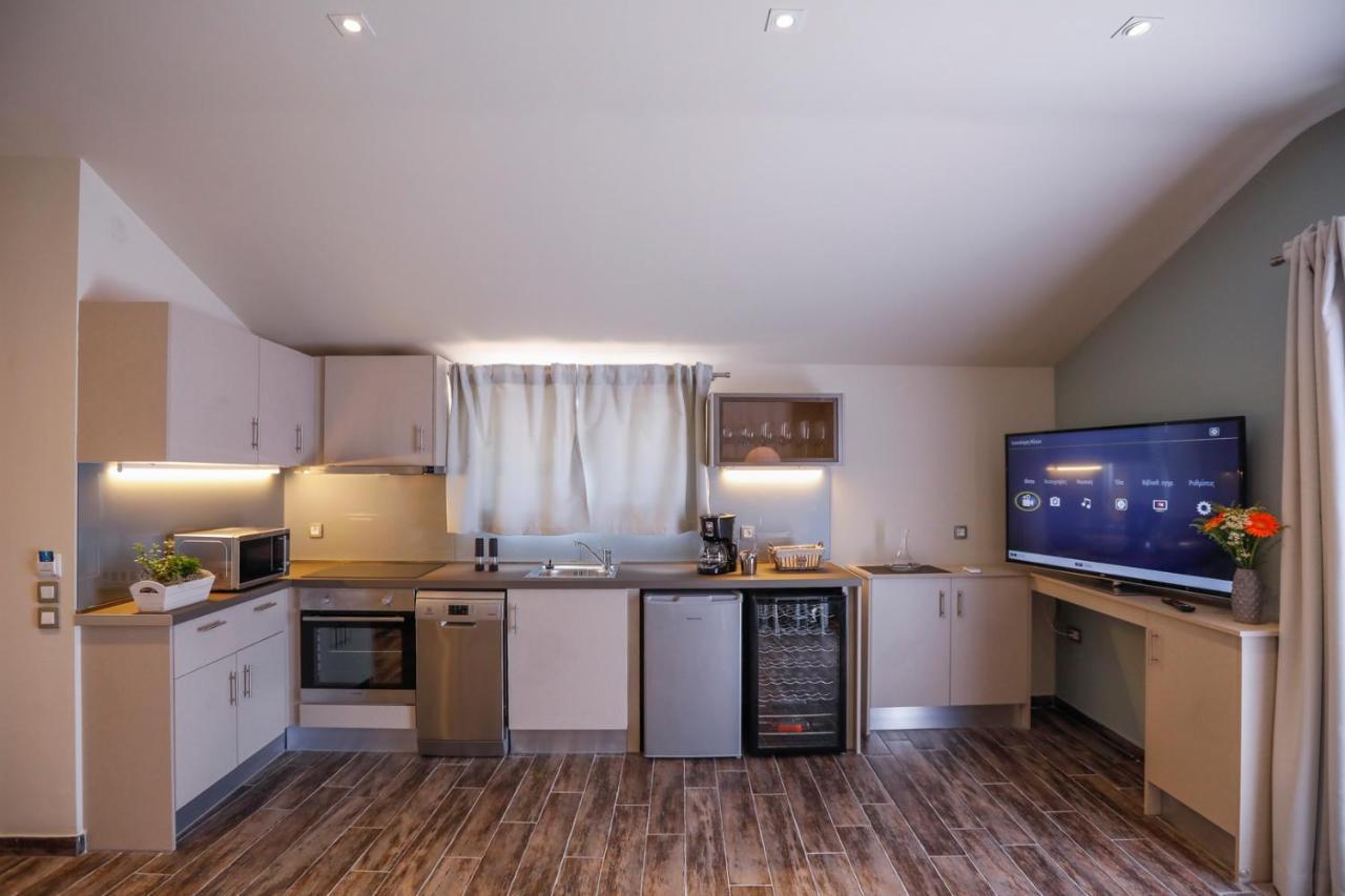 Makris Yialos Apartments ลาสซี ภายนอก รูปภาพ
