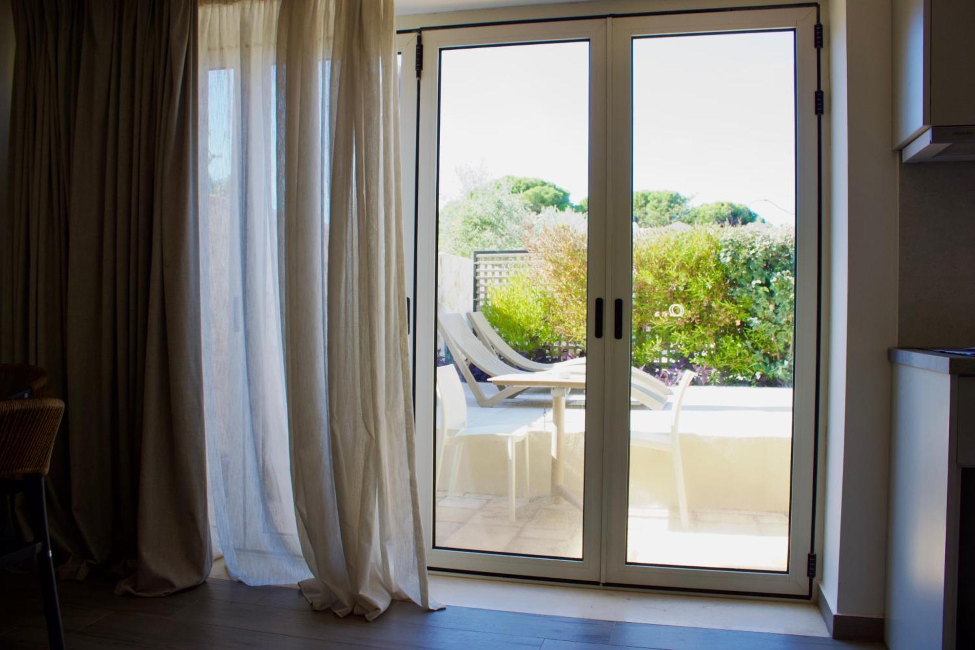 Makris Yialos Apartments ลาสซี ภายนอก รูปภาพ